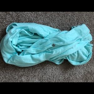*REDUCED* Lululemon infinity scarf